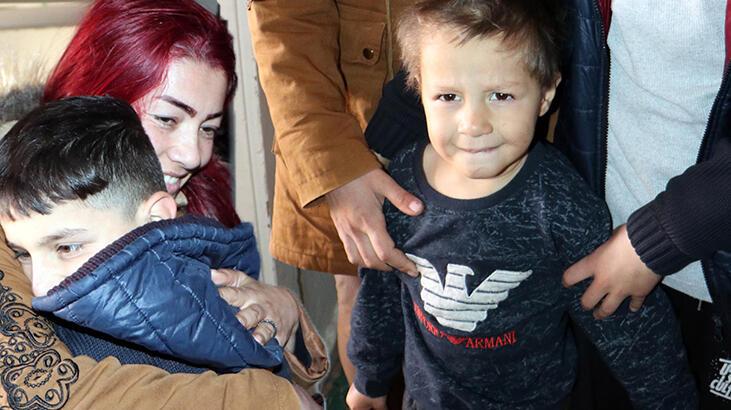 12 yaşındaki Afgan, küçük Arman’ı alevlerin arasına kurtardı