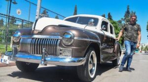 1947 model Amerikan yapımı otomobili gören herkesin tepkisi aynı! 2 eve değişmedi