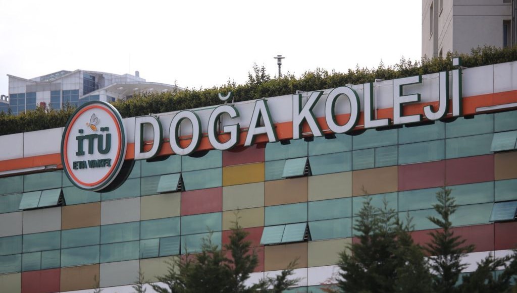19. Altın Örümcek’te halkın favorisi İTÜ ETA Vakfı Tabiat Koleji oldu