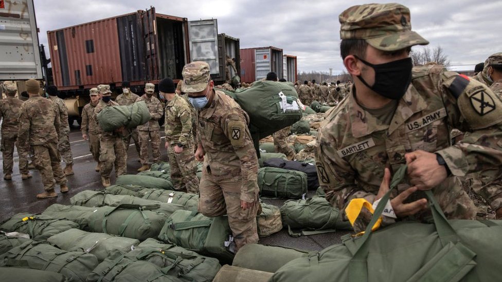 ABD, Taliban’ın kazanımları sonrası Afganistan’dan çekilmeyi yavaşlatabilir