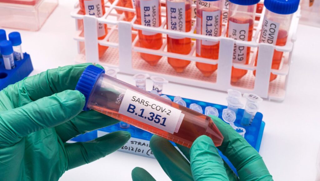 Bilim insanları: Covid-19’un beta varyantı aşılara karşı daha dirençli olabilir