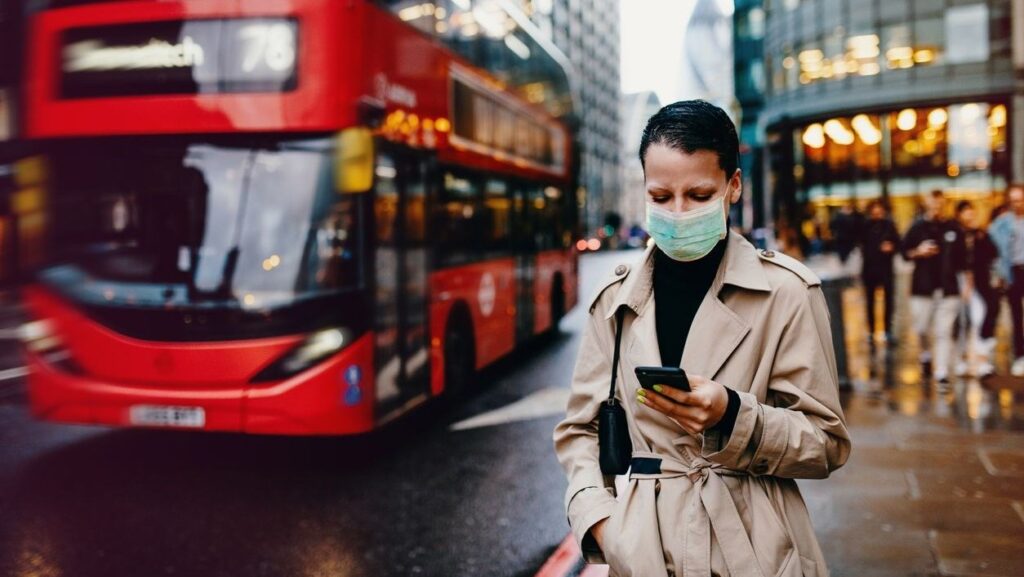 Birleşik Krallık’ta olay sayısı bir günde yüzde 40 arttı