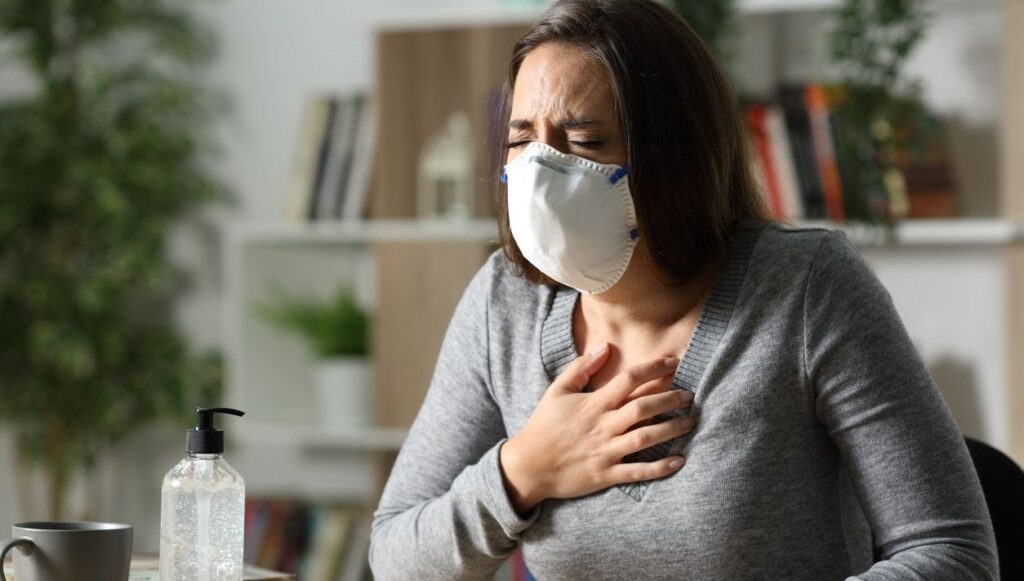 Covid sonrası bayanlar 4 ay, erkekler 5 ay halsizlik ve nefes darlığı çekiyor