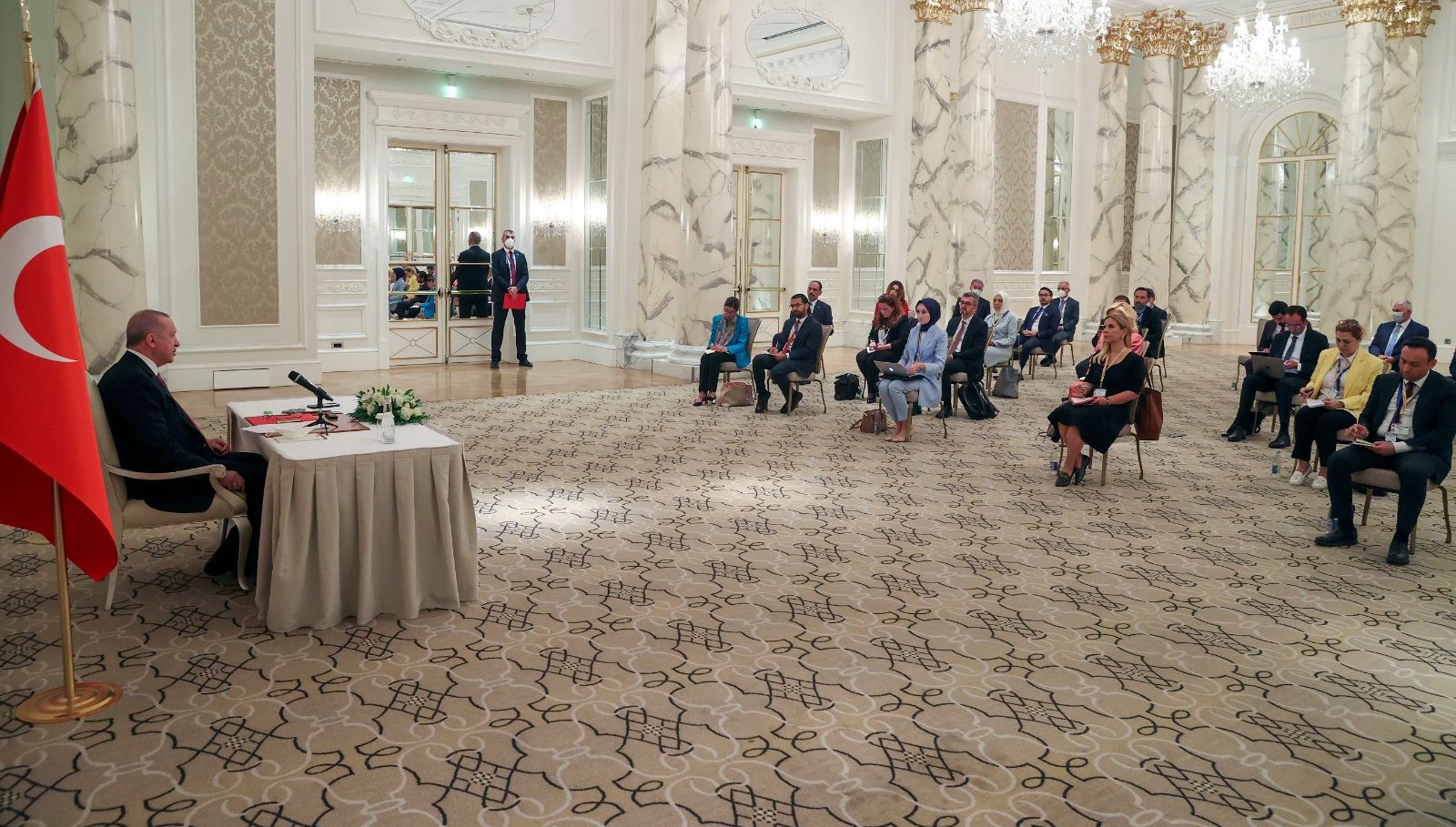 Cumhurbaşkanı Erdoğan’dan ABD’ye: Müttefik yerine terör örgütlerini tercih etmek tarihi yanılgı