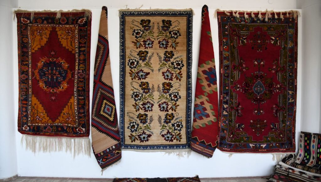 Fethiye’nin Kaya Halısı’na coğrafik işaret evrakı