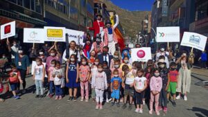 Gümüşhane Belediyesi 1. Açıkhava Tiyatro Şenliği başladı