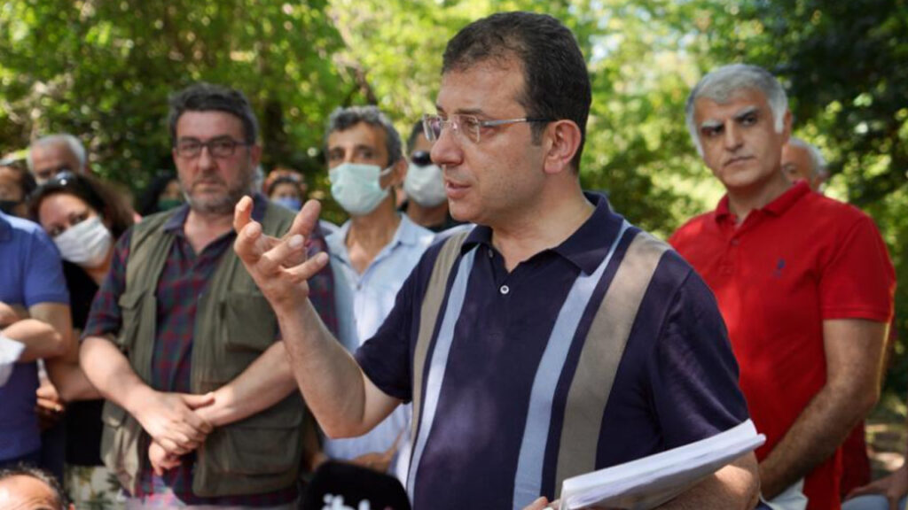 İmamoğlu, Validebağ’da hayat savunucuları ile buluştu: İBB’den müsaade almadan hiçbir imalata girilemez; kararlı olacağız