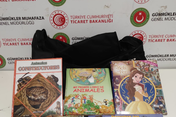 İstanbul Havalimanı’nda uyuşturucu taşıyan 5 kurye yakalandı