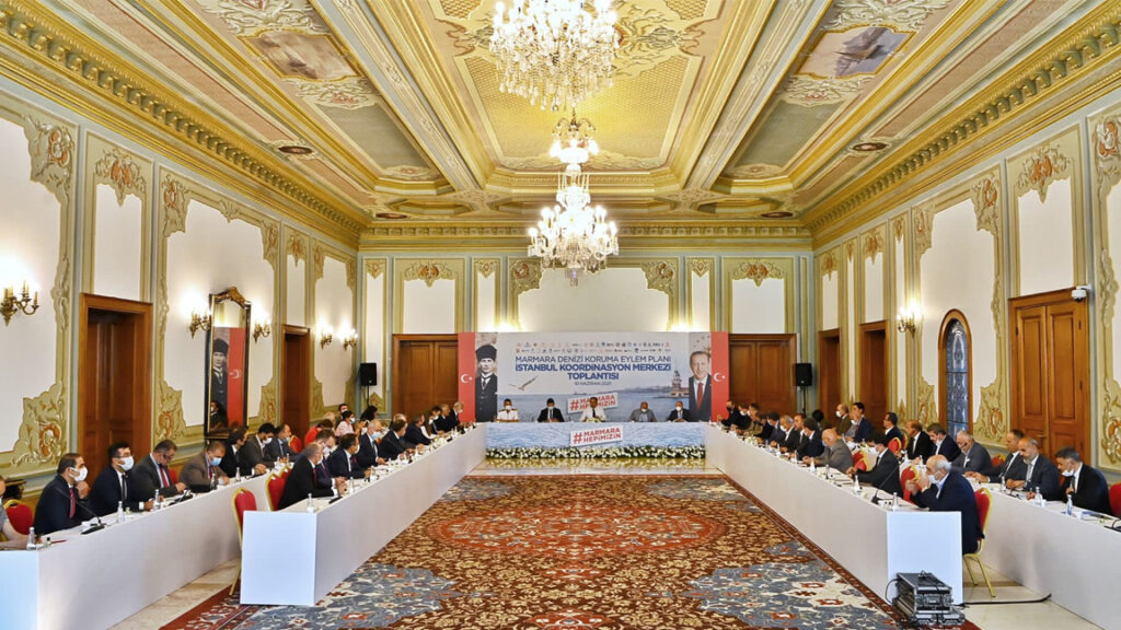 İstanbul Valisi Yerlikaya: ‘Marmara Denizi Muhafaza Aksiyon Planı İstanbul Uyum Merkezi’ toplantımıza başladık