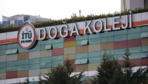 İTÜ ETA Vakfı Tabiat Koleji öğrencileri, finalde yarışan projeleriyle ‘geleceğe umutla bakın’ iletisi verdi