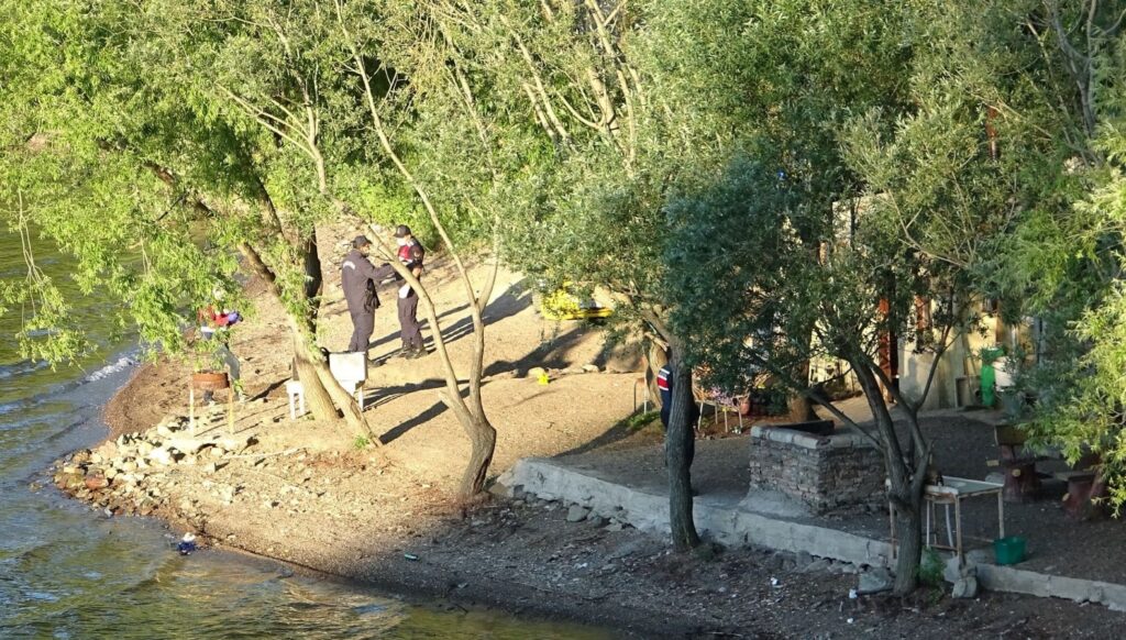 Karavanda çıkan tartışmada 3 kişi öldü