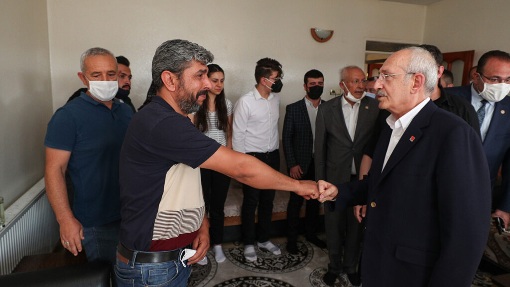 Kılıçdaroğlu’ndan taziye ziyaretleri