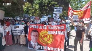 Kırgızistan’da bir müddettir haber alınamayan Orhan İnandı için şov