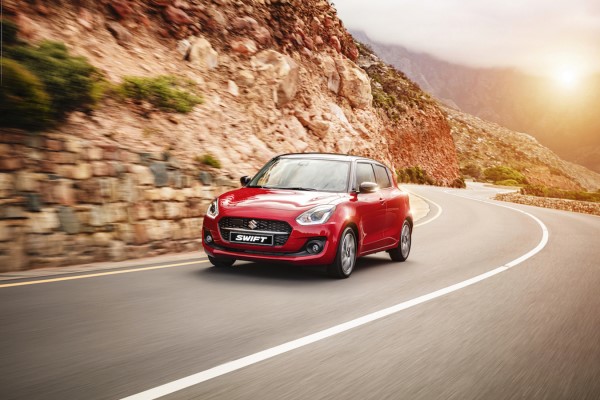 Manuel şanzımanlı Suzuki Swift Hibrit geliyor