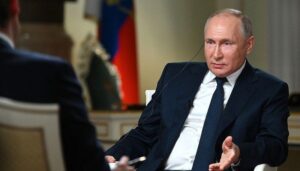 Putin, Biden ile birinci yüz yüze teması öncesinde ABD medyasına açıklamalarda bulundu: Navalny’nin mahpustan canlı çıkacağına dair garanti yok