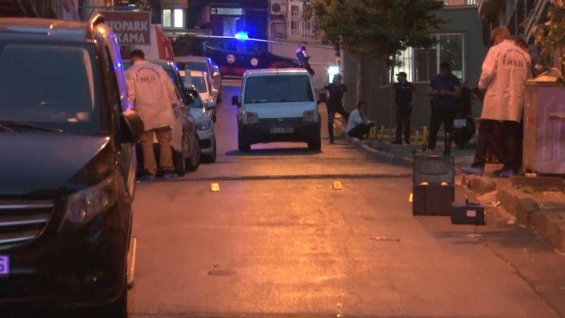 Şişli’de çocuğunu parka götürmek için sokağa çıkan baba silahlı atakta öldü
