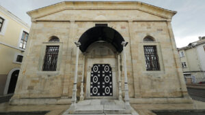 Tarihi İtalyan Kilisesi, mimarlık fakültesi olarak hizmet verecek