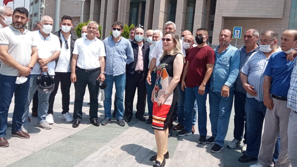 Türkiye hoşu Mahmure Birsen Sakaoğlu’nun itfaiyecilere bıraktığı miras davasında karar: 25 milyon lira 272 bireye paylaştırılacak