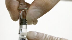 Yerli aşıda Faz-3 istekli müracaatları e-Nabız üzerinden başladı