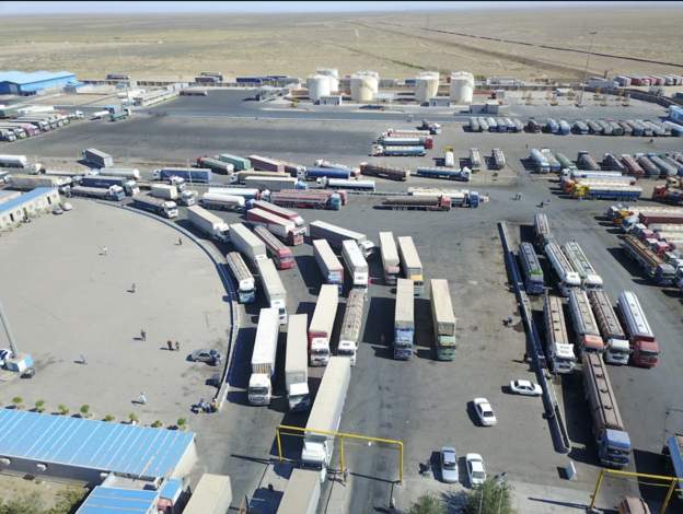 Taliban Türkiye’nin Afganistan ile kara ticaretindeki en önemli kapı olan İran sınırındaki İslam Kale sınır kapısını ele geçirdi