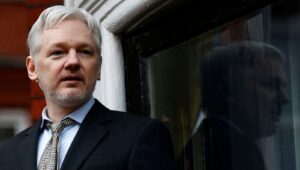 Ekvador, Julian Assange’ın vatandaşlığını iptal etti