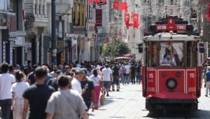 İstanbul’da vaka yüzde 50’nin üzerinde arttı: 4. dalga tehlikesi var