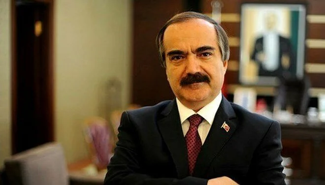 Hüseyin Avni Coş hayatını kaybetti