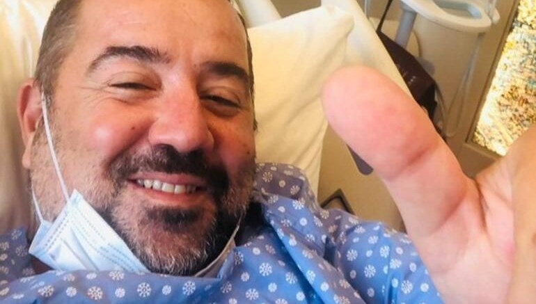 Ata Demirer ev kazası sonucu ameliyat geçirdi