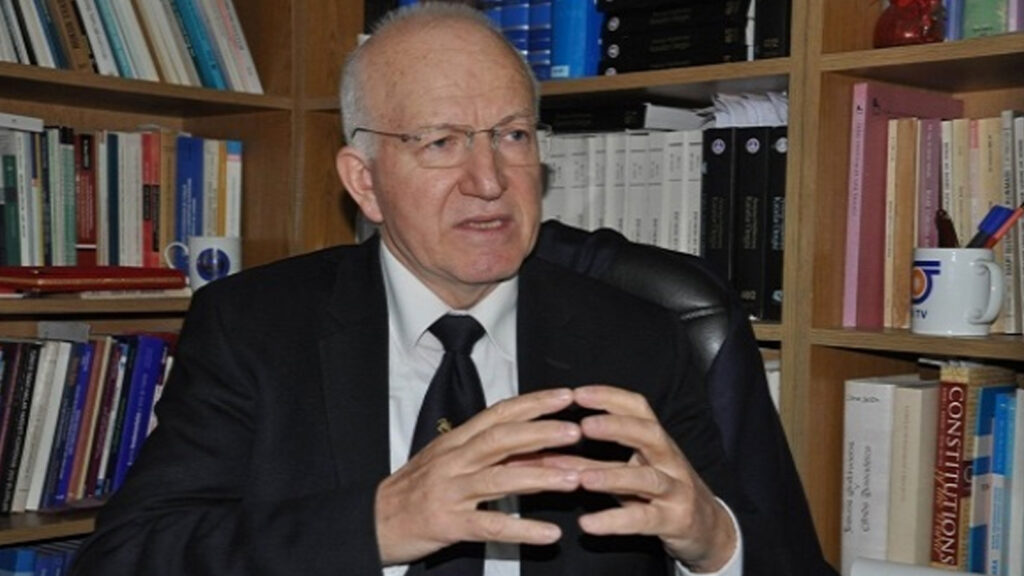 CHP’li Kaboğlu: Kabil’e sıcak mesajlar gönderen Ankara, Taliban’ın soyut açıklamalarını  değil, hukuka saygısını ölçü almalı