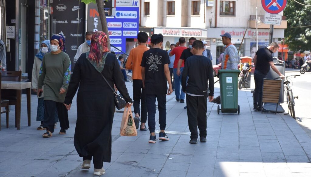 İl Sağlık Müdürü uyardı: Aksaray 4’üncü dalgayı yaşıyor