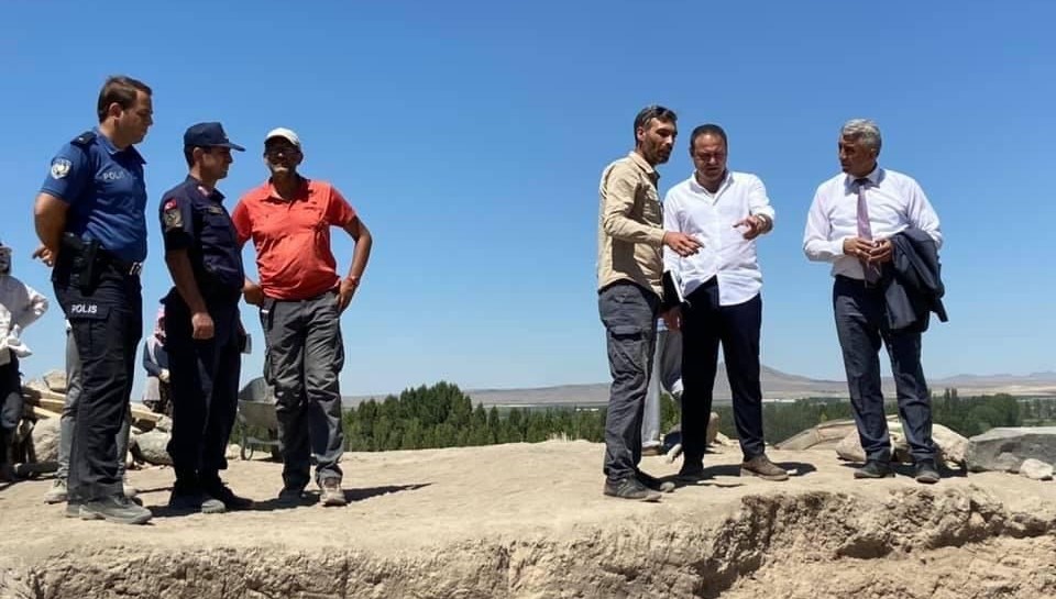 Kınık Höyük kazısından çıkan eserler sergilenecek