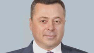 Milyoner Rus politikacı ve iş insanı Igor Redkin, boz ayı zannettiği bir adamı öldürdüğünü itiraf etti