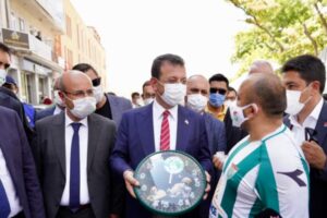 Mülteci akını sorulan İmamoğlu: “Şu anki gidişat, bizi mutsuz etmekte”