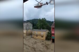 Sinop, Kastamonu ve Bartın’da tahliye çalışmaları devam ediyor