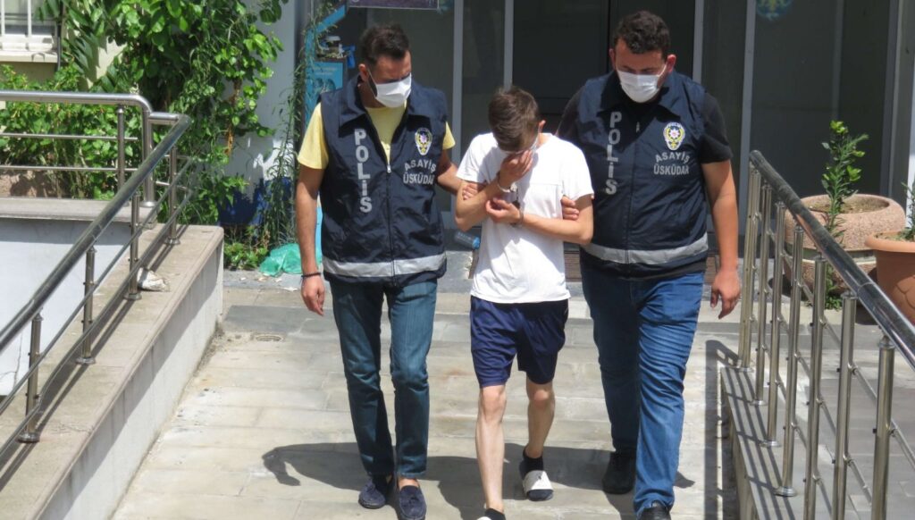 Üsküdar’da sokaktaki kediyi öldüren kişi tutuklandı