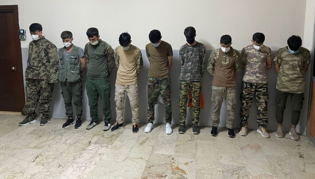 Zeytinburnu Sahili’ndeki asker kamuflajlı Afganlar için karar