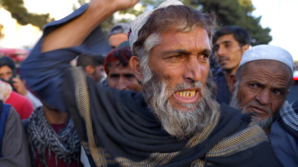 Afganistan’da açlık tehlikesi: ‘Kimse yoksulları umursamıyor, eve ekmek götüremiyoruz’