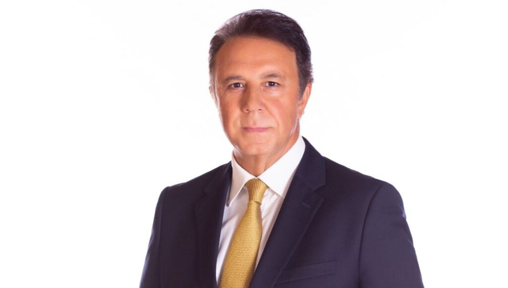 Ahmet Yeşiltepe ile Kültür Yolculuğu puhutv’de