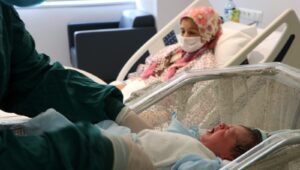 Ankara Şehir Hastanesi’nde 33 corona virüs hastası hamileden 32’si aşısız