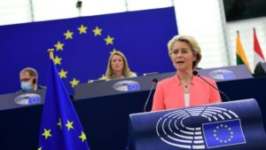 Avrupa Komisyonu Başkanı Von der Leyen: ABD desteği olmadan askeri adım atabilecek siyasi iradeyi göstermeliyiz