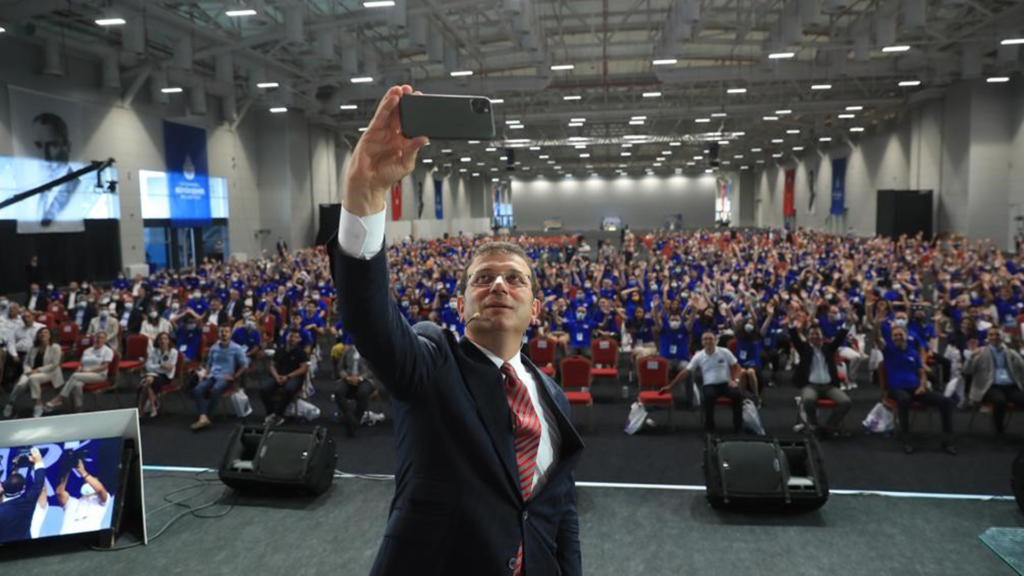 Bölgesel istihdam ofisleri 20 bin kişiye istihdam sağladı; en çok gençler istihdam edildi