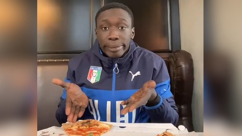 Çalıştığı fabrika kapanınca TikTok’a yönelmişti; Khabane Lame, 100 milyon aboneyi geçen ikinci fenomen oldu