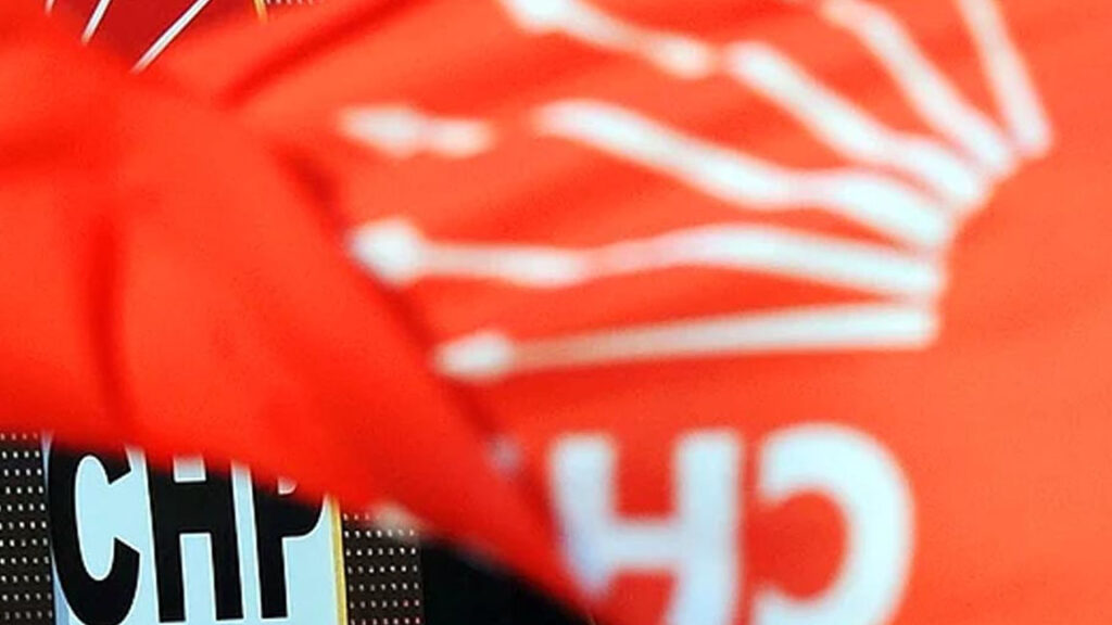 CHP Buldan İlçe Başkanı ve 9 yönetim kurulu üyesi görevinden istifa etti