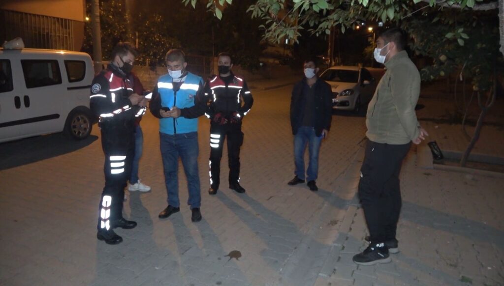 Çöp atmak için karantinayı delen koronalı genç, 4 bin 50 lira ceza yedi