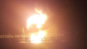 Denizli’de trafo yangını 3 ilçeyi karanlıkta bıraktı