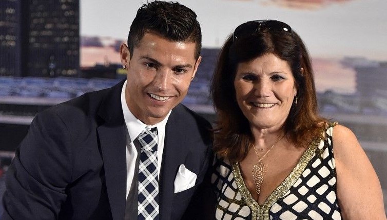 Dolores Aveiro: Ronaldo futbolcu olmasaydı duvar ustasıydı
