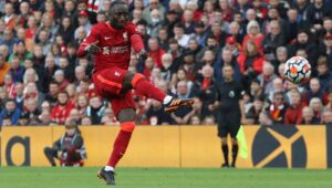 Gineli futbolcu Naby Keita da darbe mağduru (Liverpool’dan açıklama)