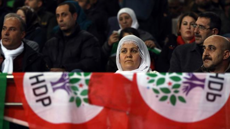 HDP’nin tutum belgesi: “Şimdi AKP düşünsün”