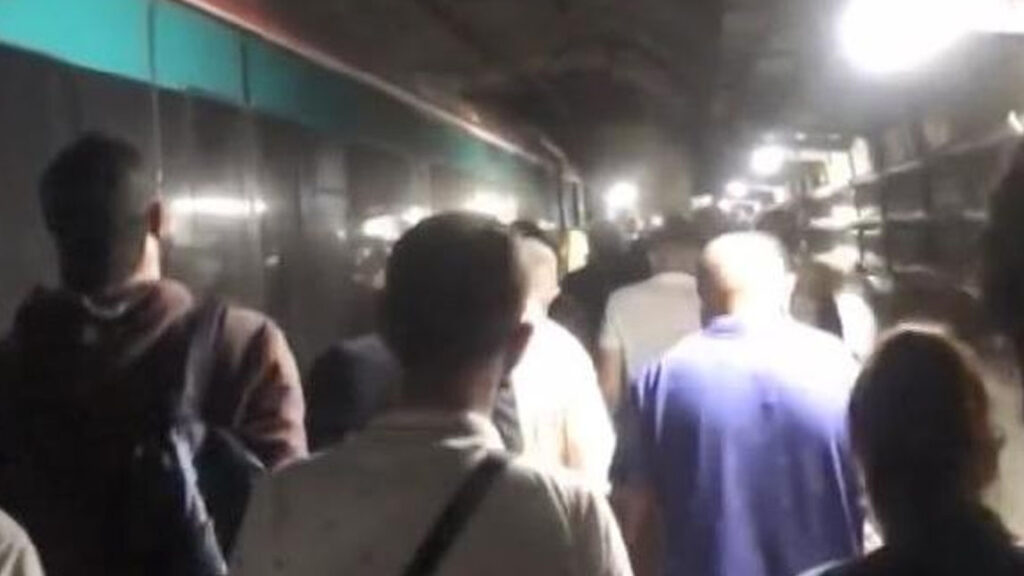 İBB Sözcüsü: U’nun işlettiği Marmaray’da bugün sorun oldu diye birileri gibi mutlu olacak değiliz