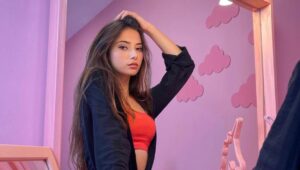 Sosyal medya fenomenine uygunsuz fotoğrafa savcılıktan ‘kovuşturmaya yer yok’ kararı